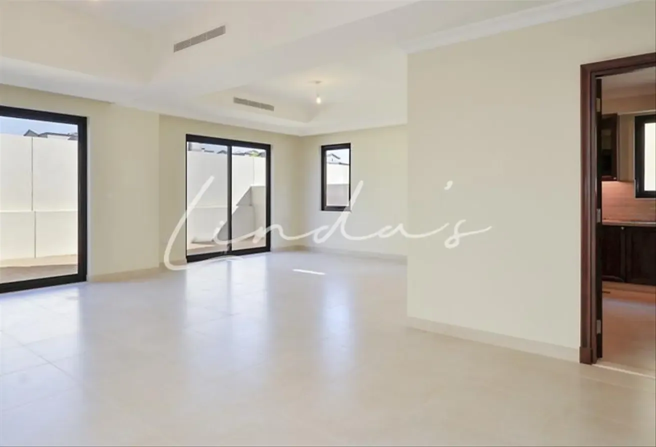 Spacious  | Landscaped Garden | Family Community