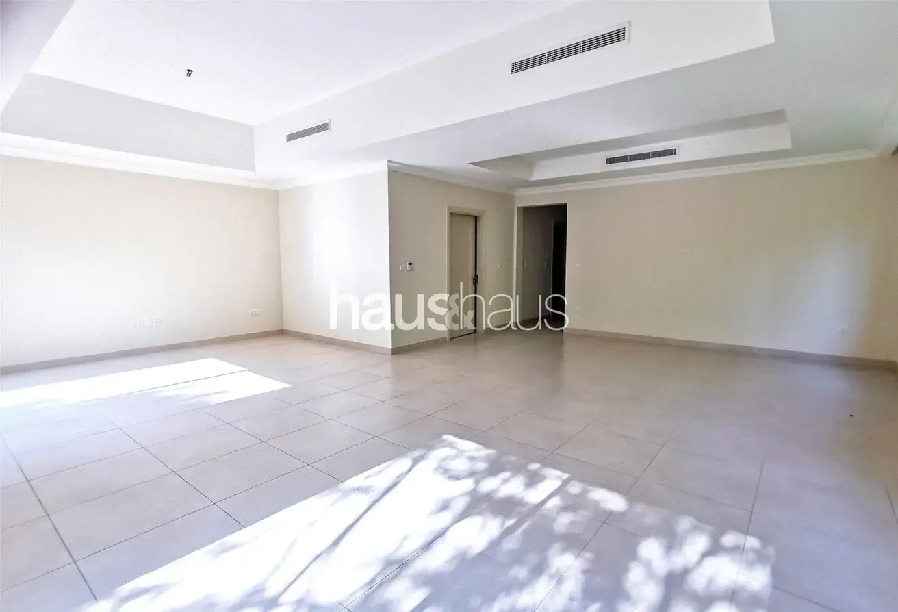 Vacant Now | Single Row | Type 2