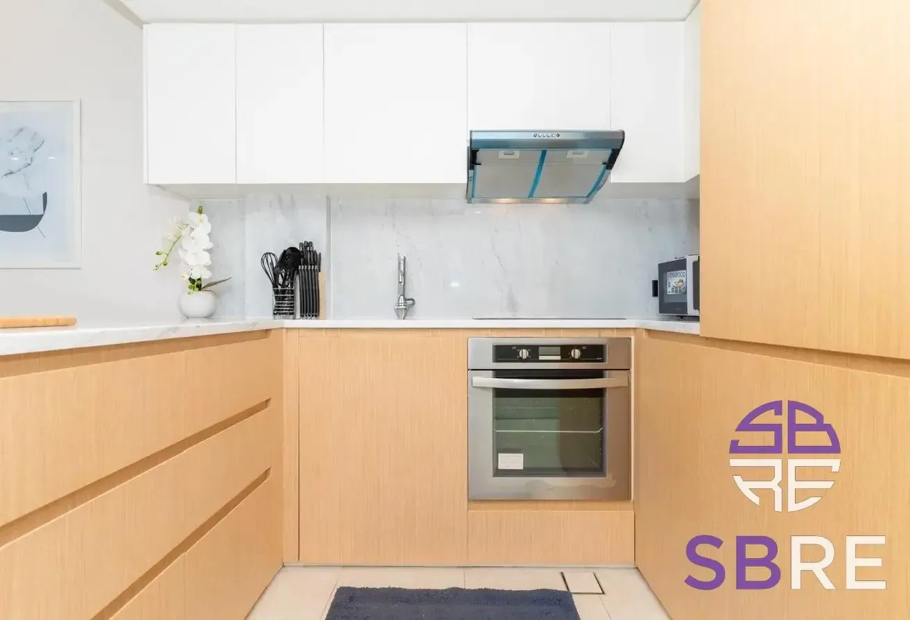 Middle Floor | Modern Living | Palm View