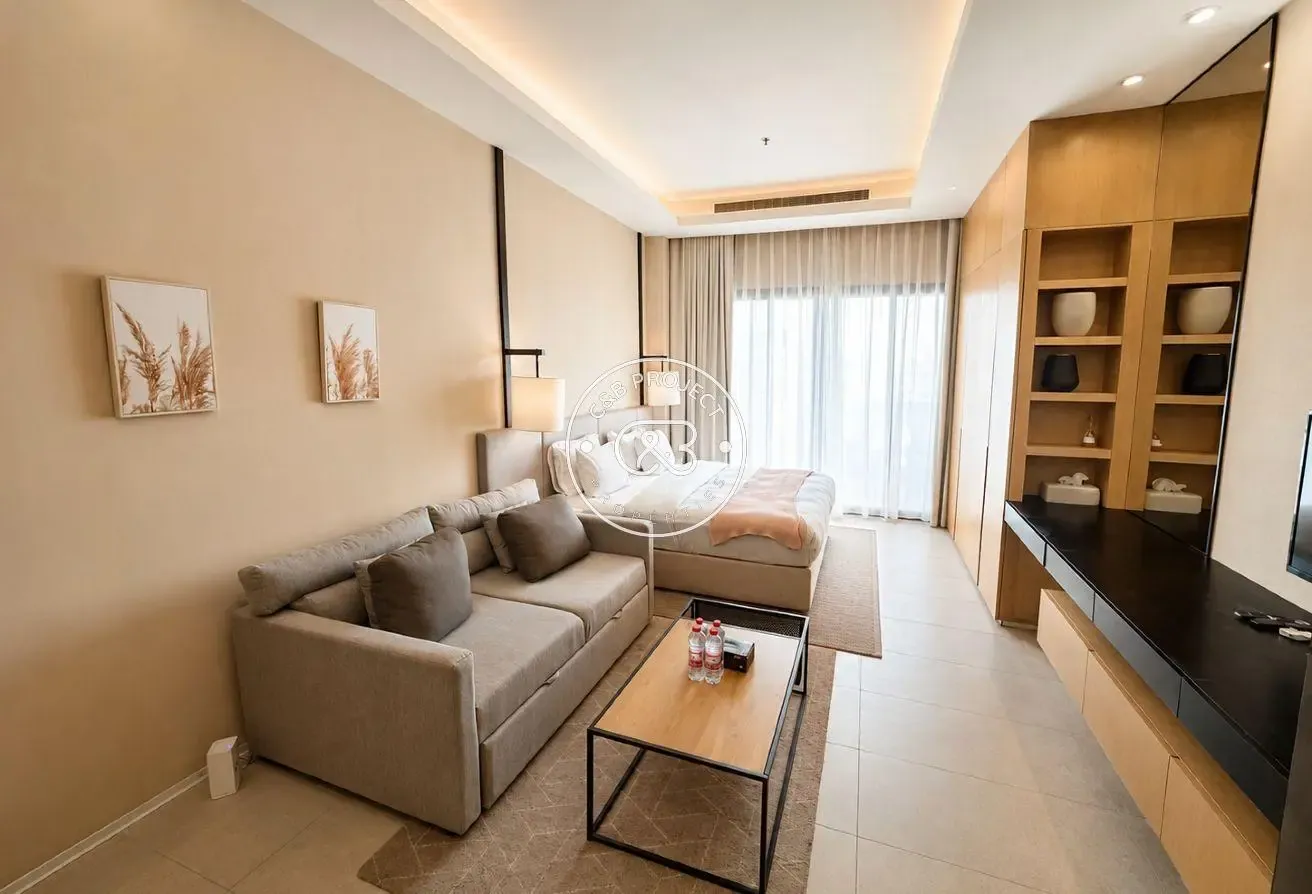 Vacant | Fully Furnished | Access to Beach