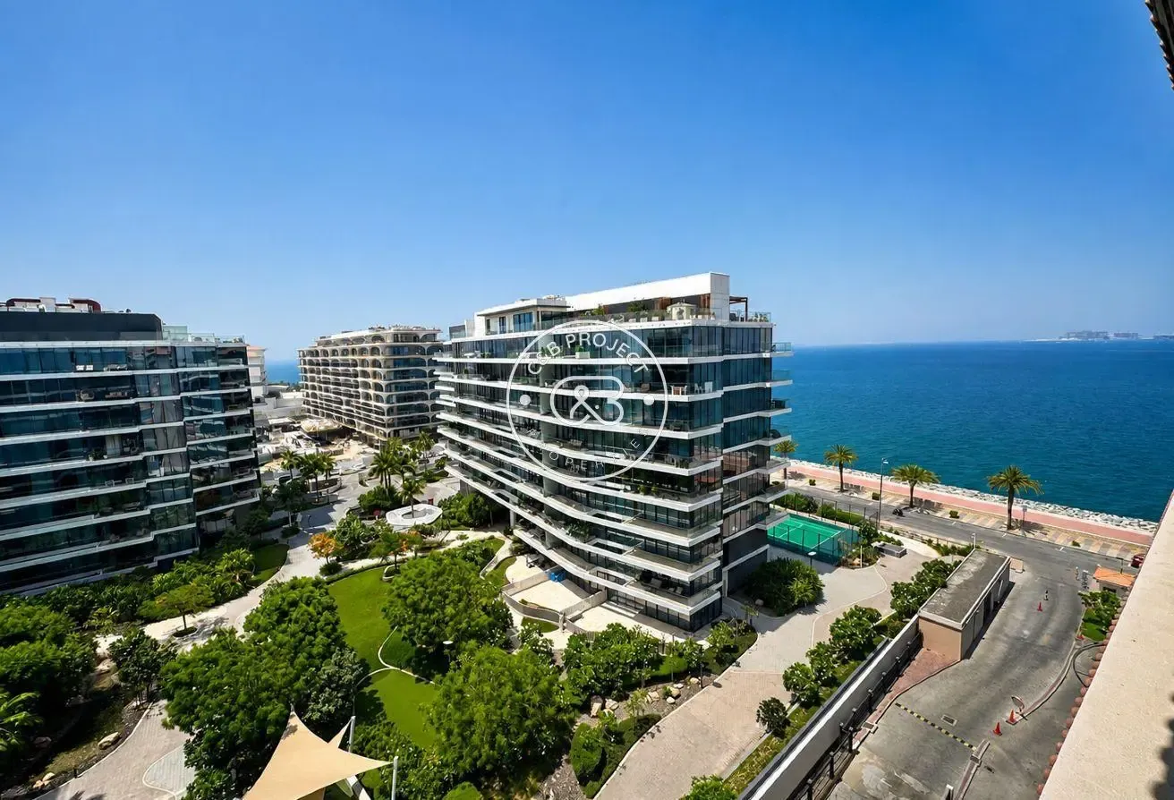 Vacant | Fully Furnished | Access to Beach