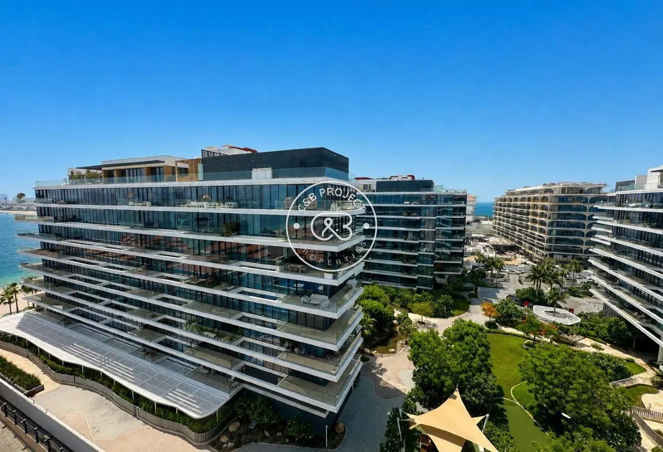 Vacant | Fully Furnished | Access to Beach