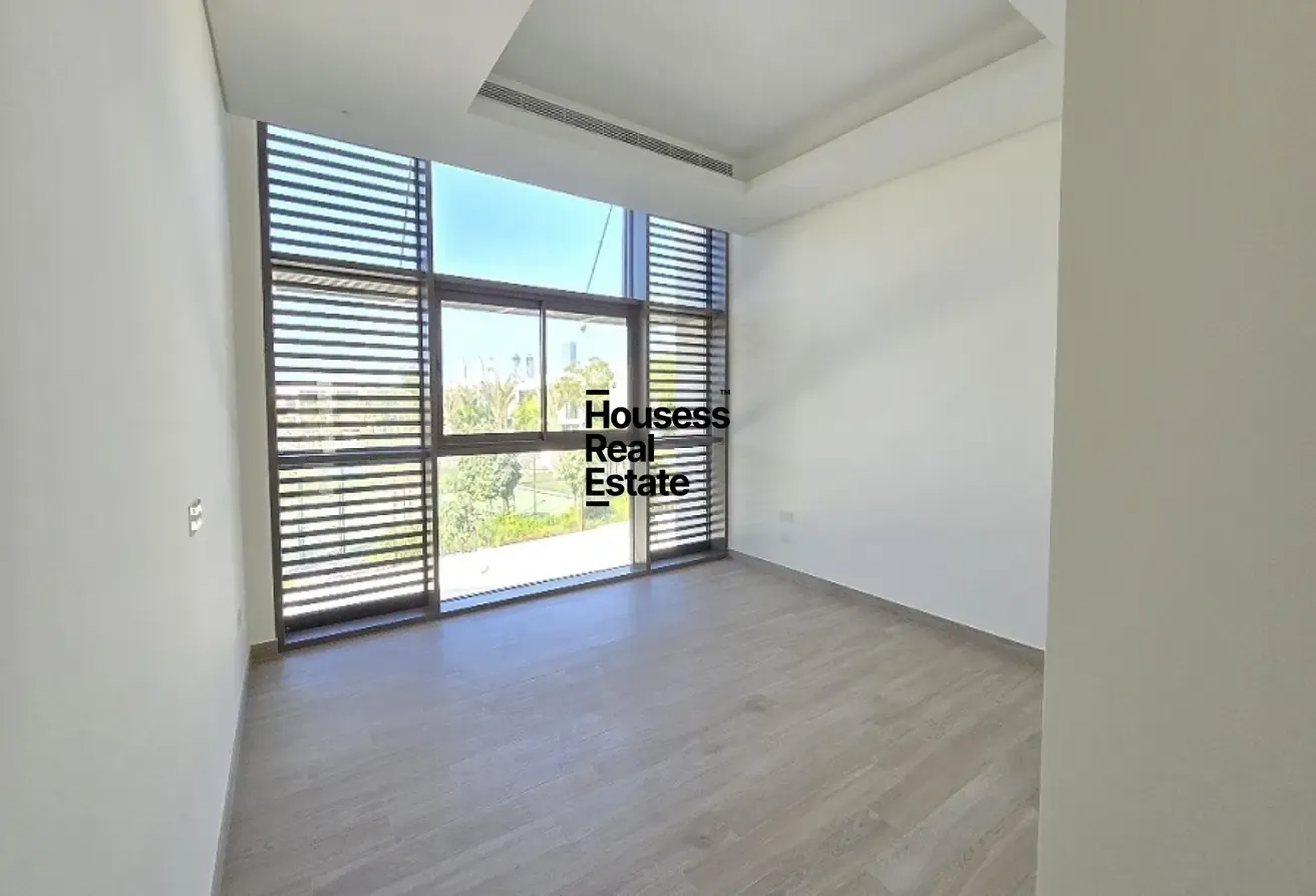 Burj Khalifa View | Luxurious | Brand new