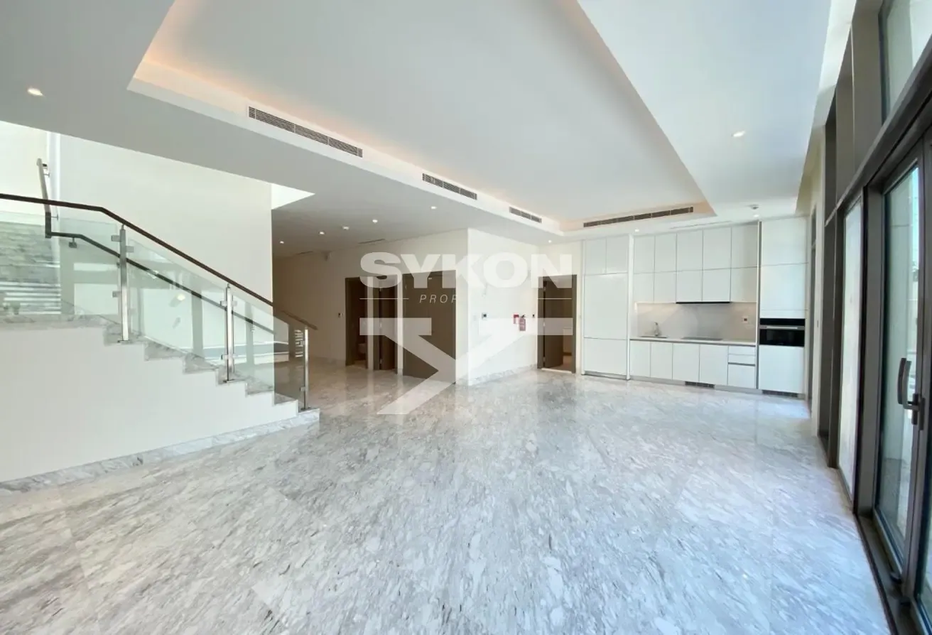 Huge Plot | Private Pool | Phase 3 | Ready To Move