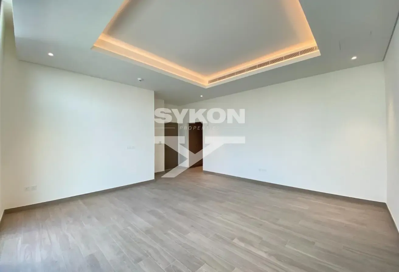 Huge Plot | Private Pool | Phase 3 | Ready To Move