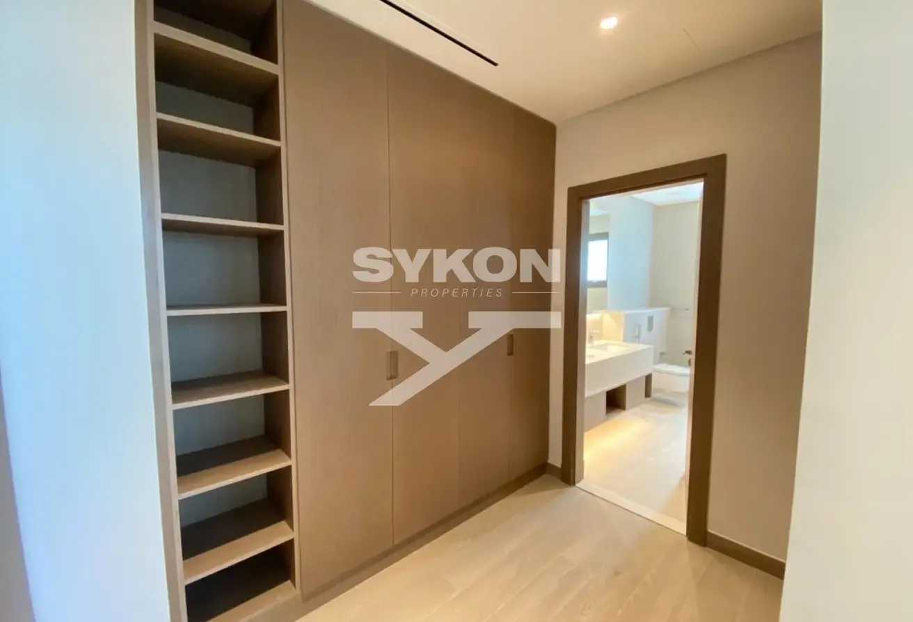 Huge Plot | Private Pool | Phase 3 | Ready To Move