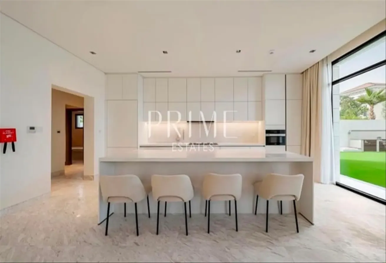 Elegant 5BR Villa | Crystal Lagoon Community