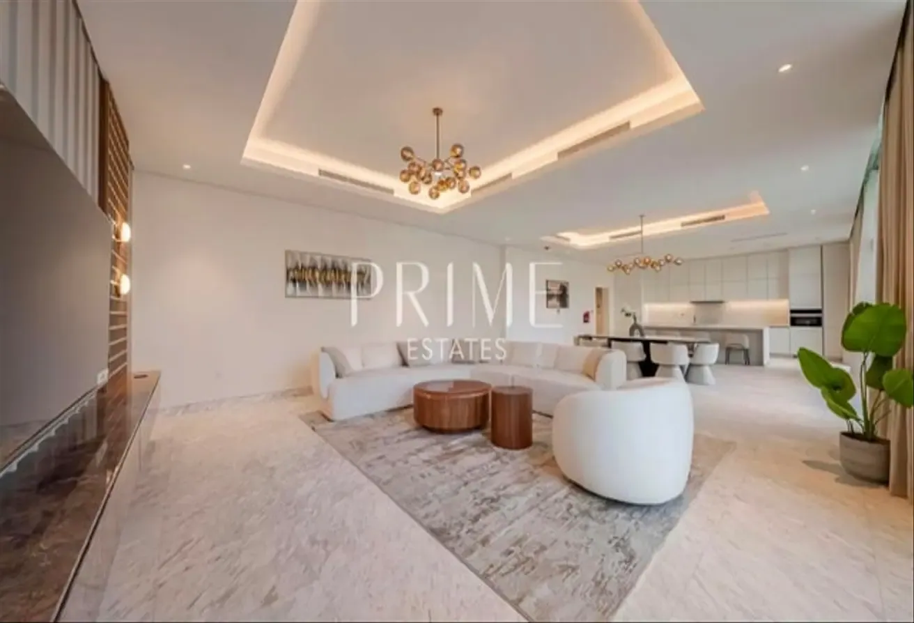 Elegant 5BR Villa | Crystal Lagoon Community