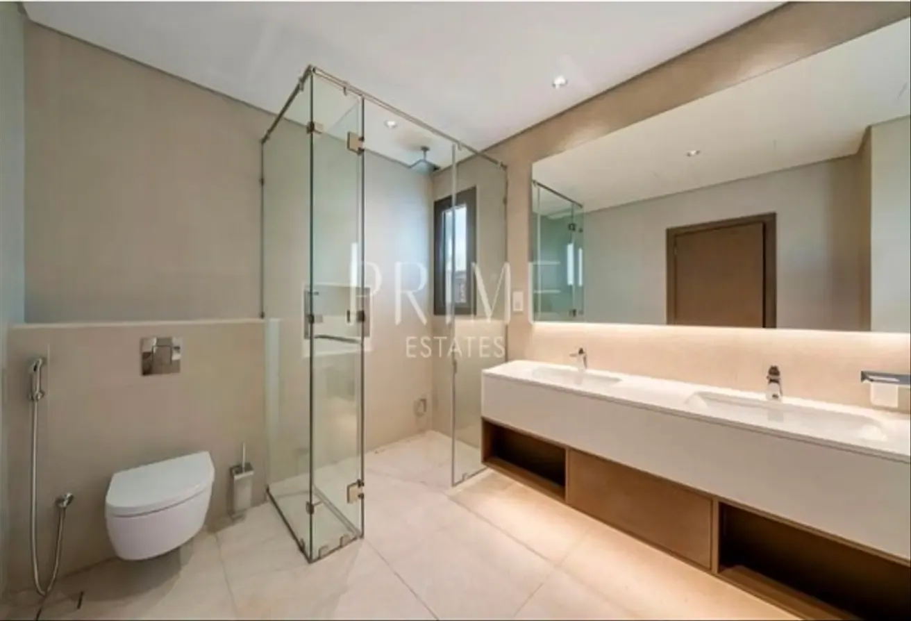 Elegant 5BR Villa | Crystal Lagoon Community