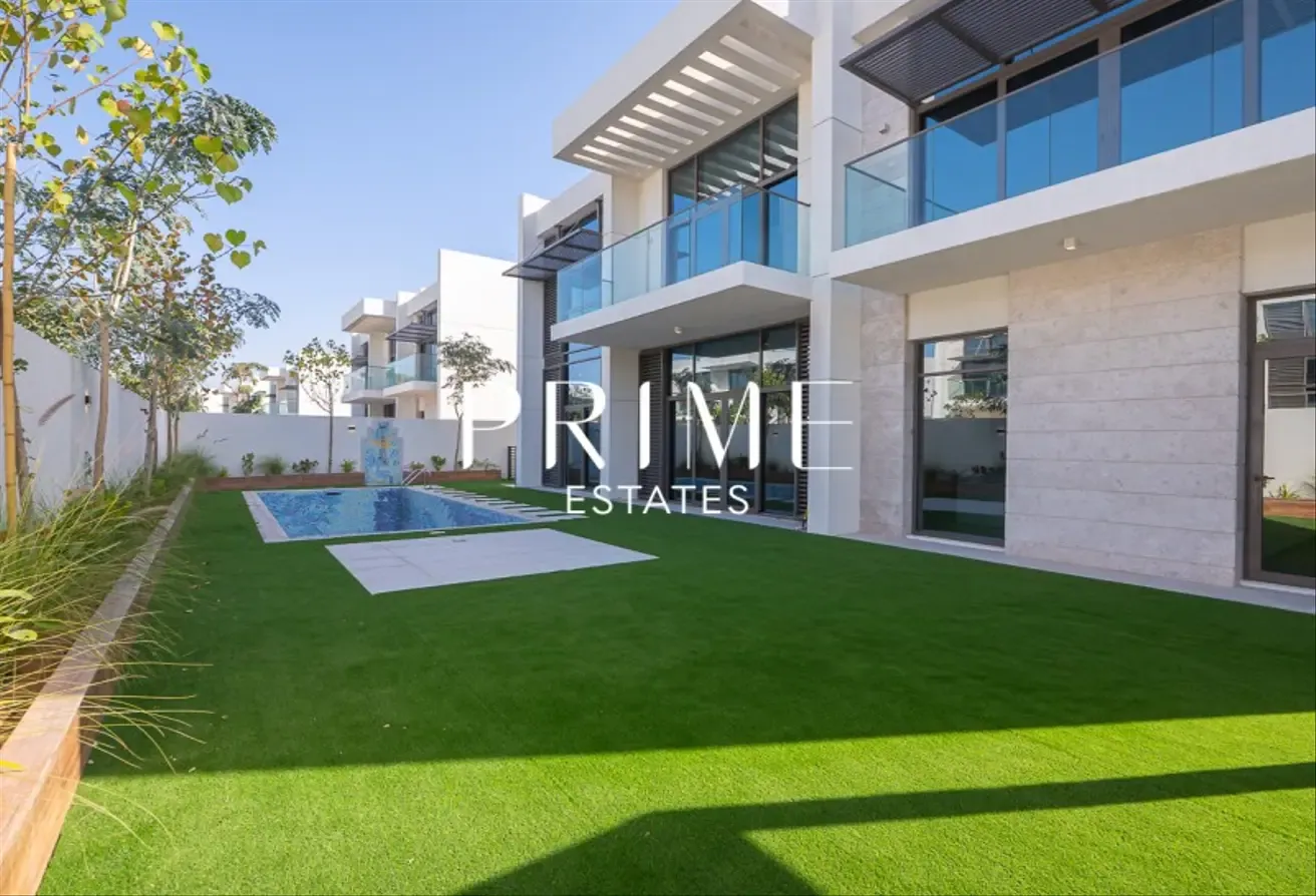 Furnished 5BR Villa | With Pool and Lift | Vacant!