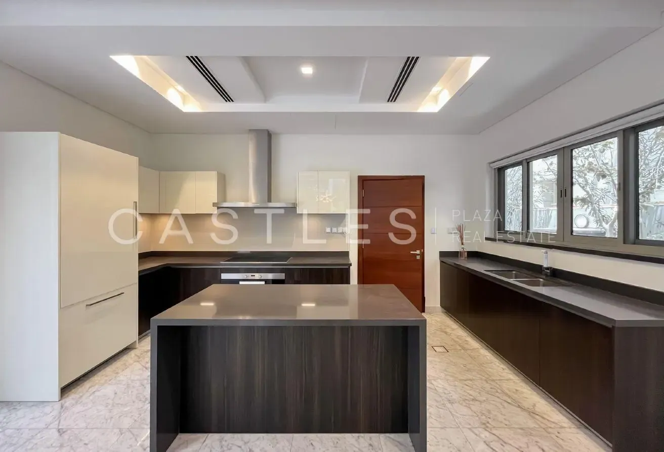 Ready To Move In | Contemporary Villa