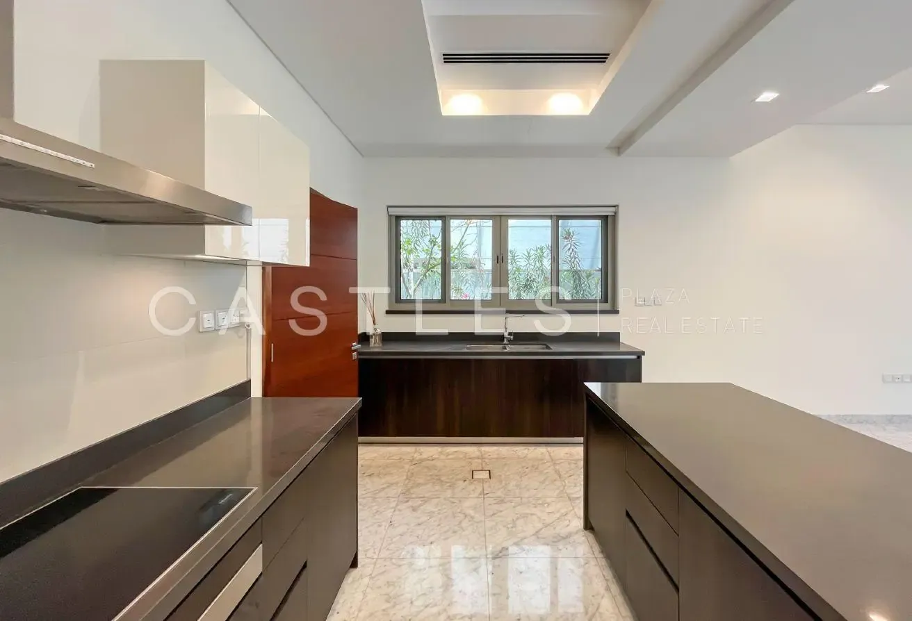 Ready To Move In | Contemporary Villa