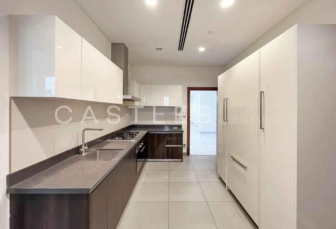 Ready To Move In | Contemporary Villa