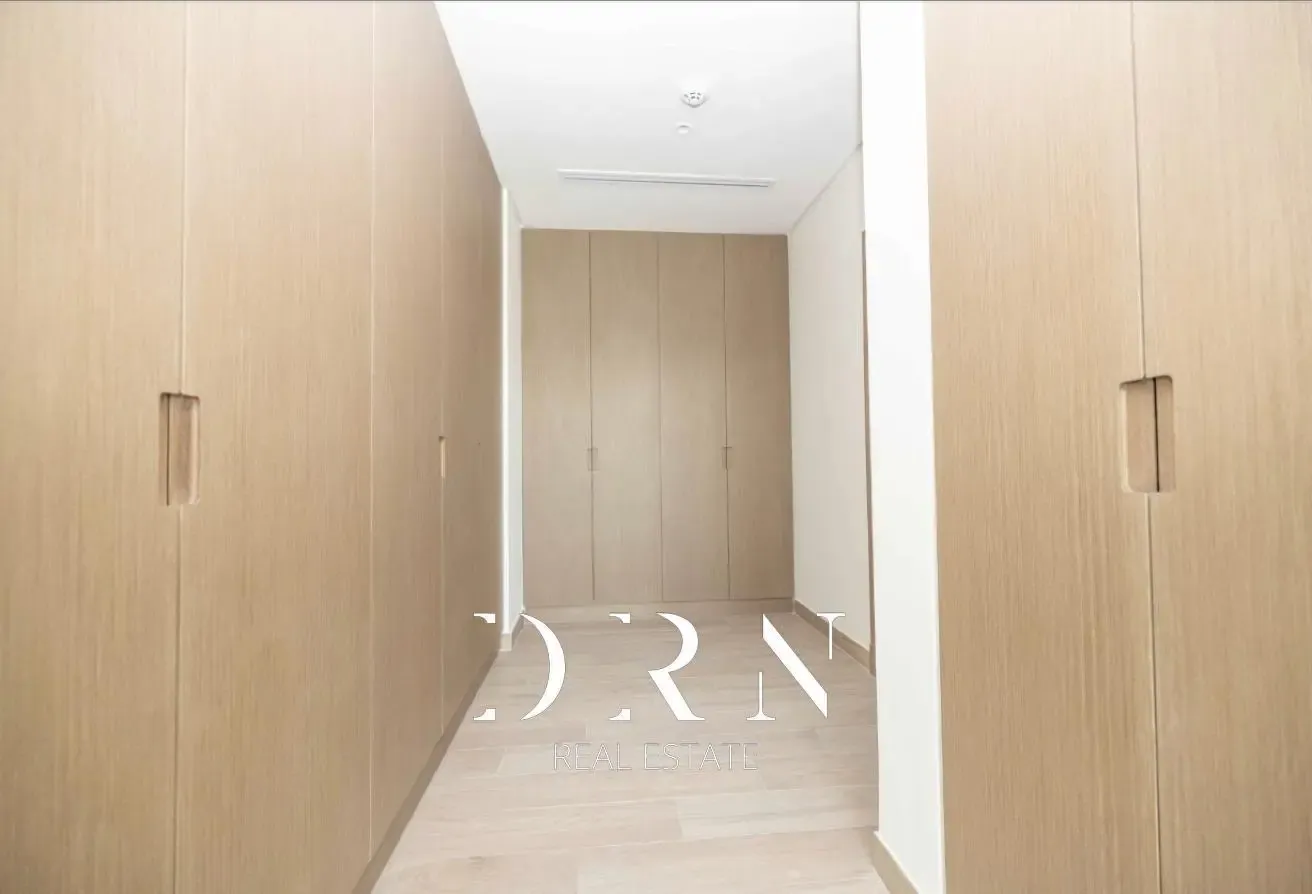 Spacious 5BR | Private Pool & Garden | Ready