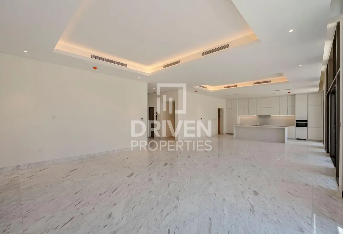 Contemporary Villa | Steps from Crystal Lagoon