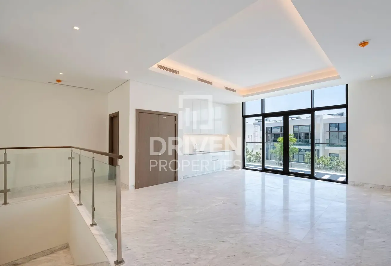 Contemporary Villa | Steps from Crystal Lagoon