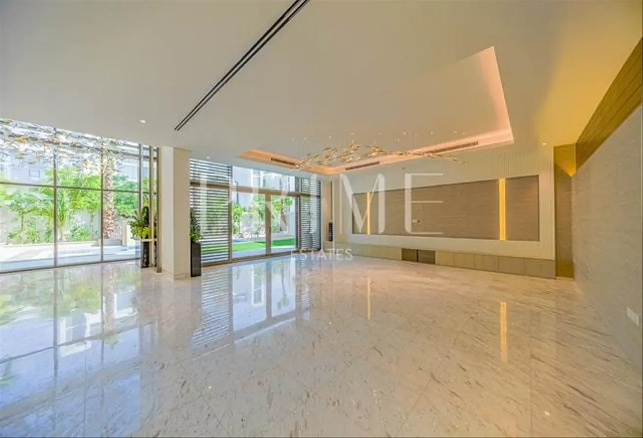 Ultra Luxury 5BR Villa | Private Pool | Expansive