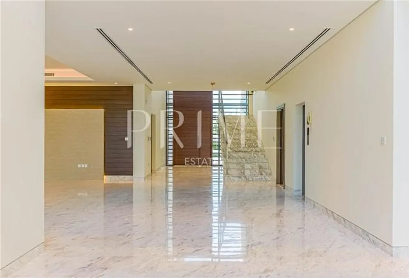Ultra Luxury 5BR Villa | Private Pool | Expansive