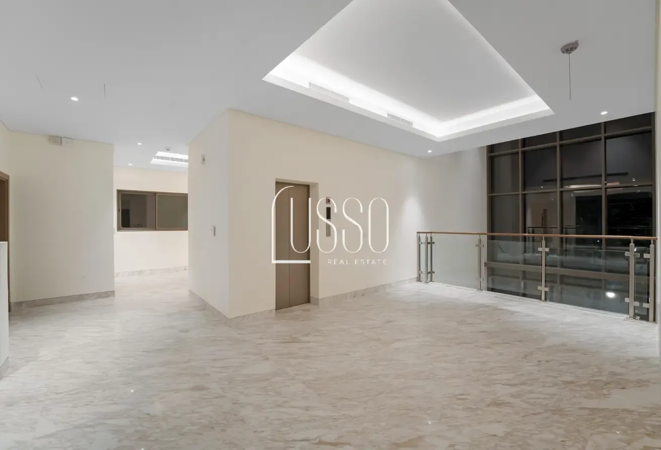 Brand New | 5 Bed | Landscaped Garden | Large Plot
