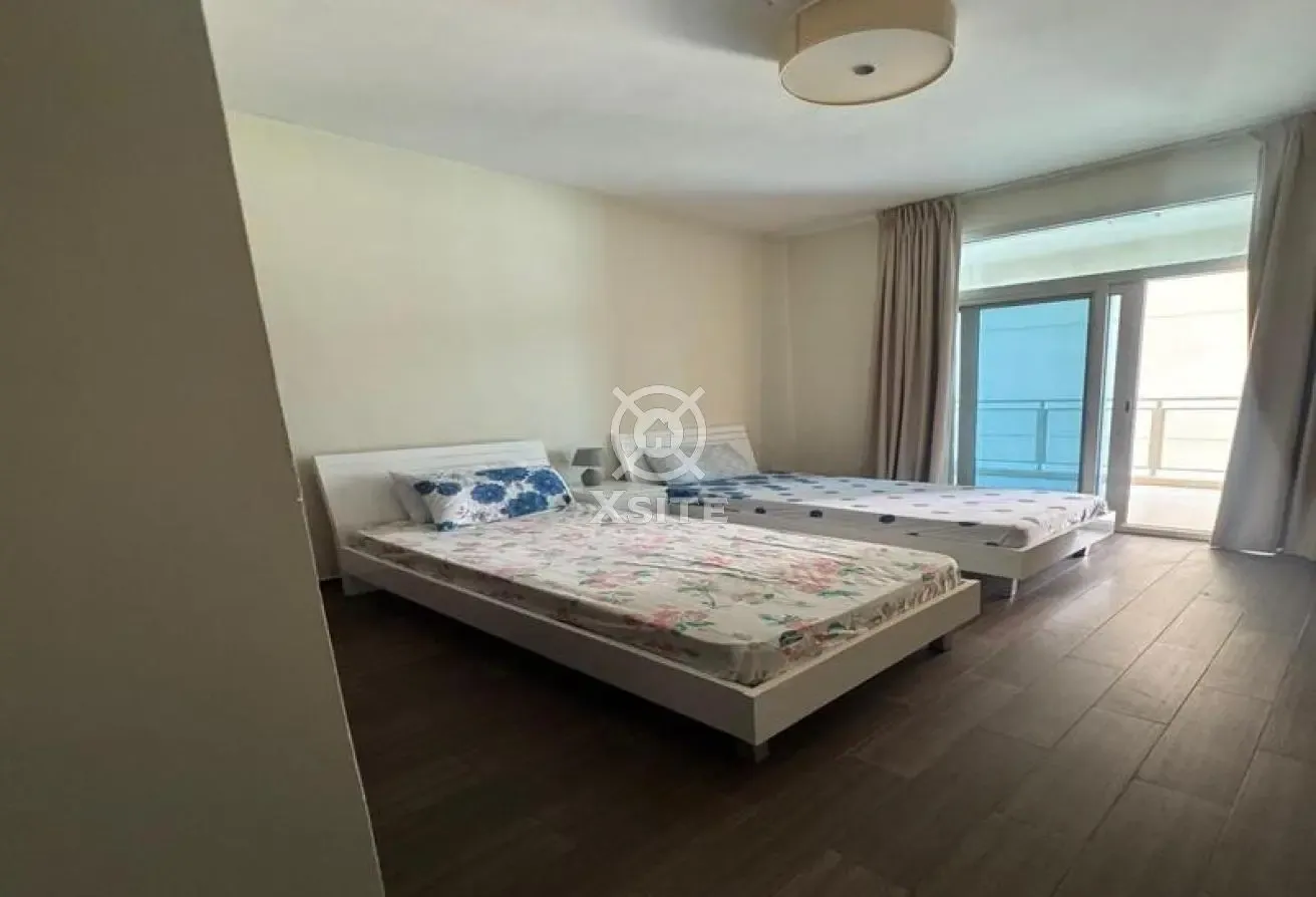 Modern 2 BR | Fully Furnished | Pool View