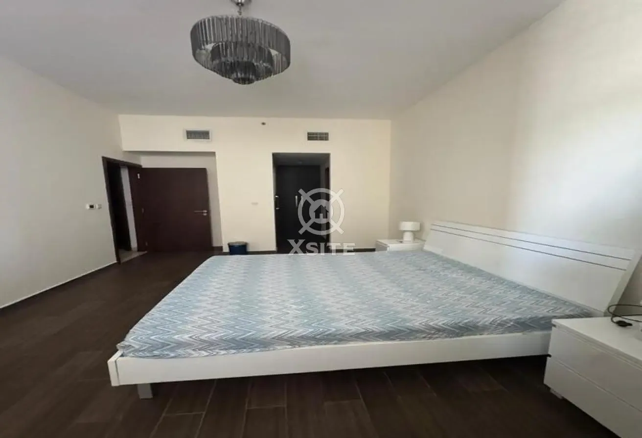 Modern 2 BR | Fully Furnished | Pool View