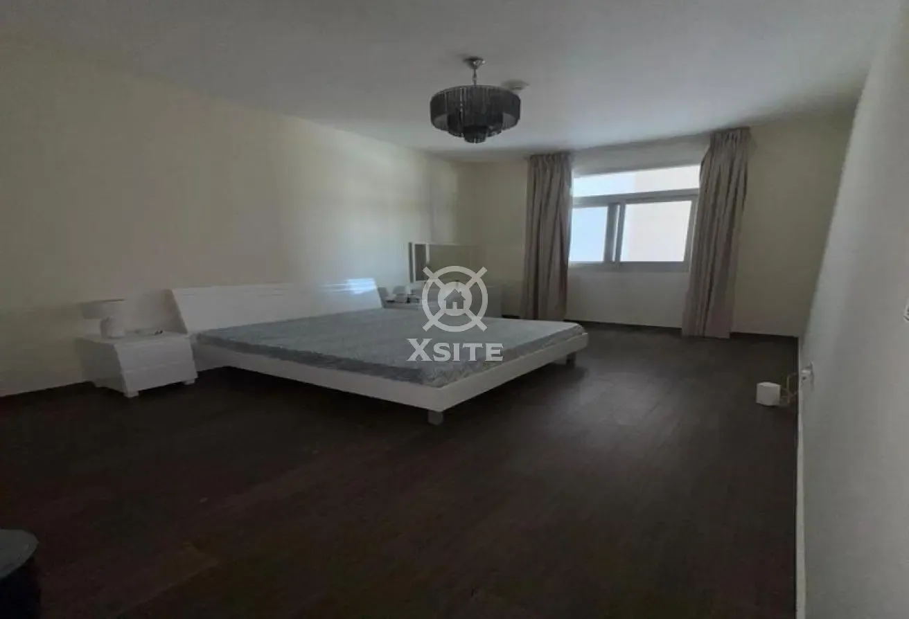Modern 2 BR | Fully Furnished | Pool View