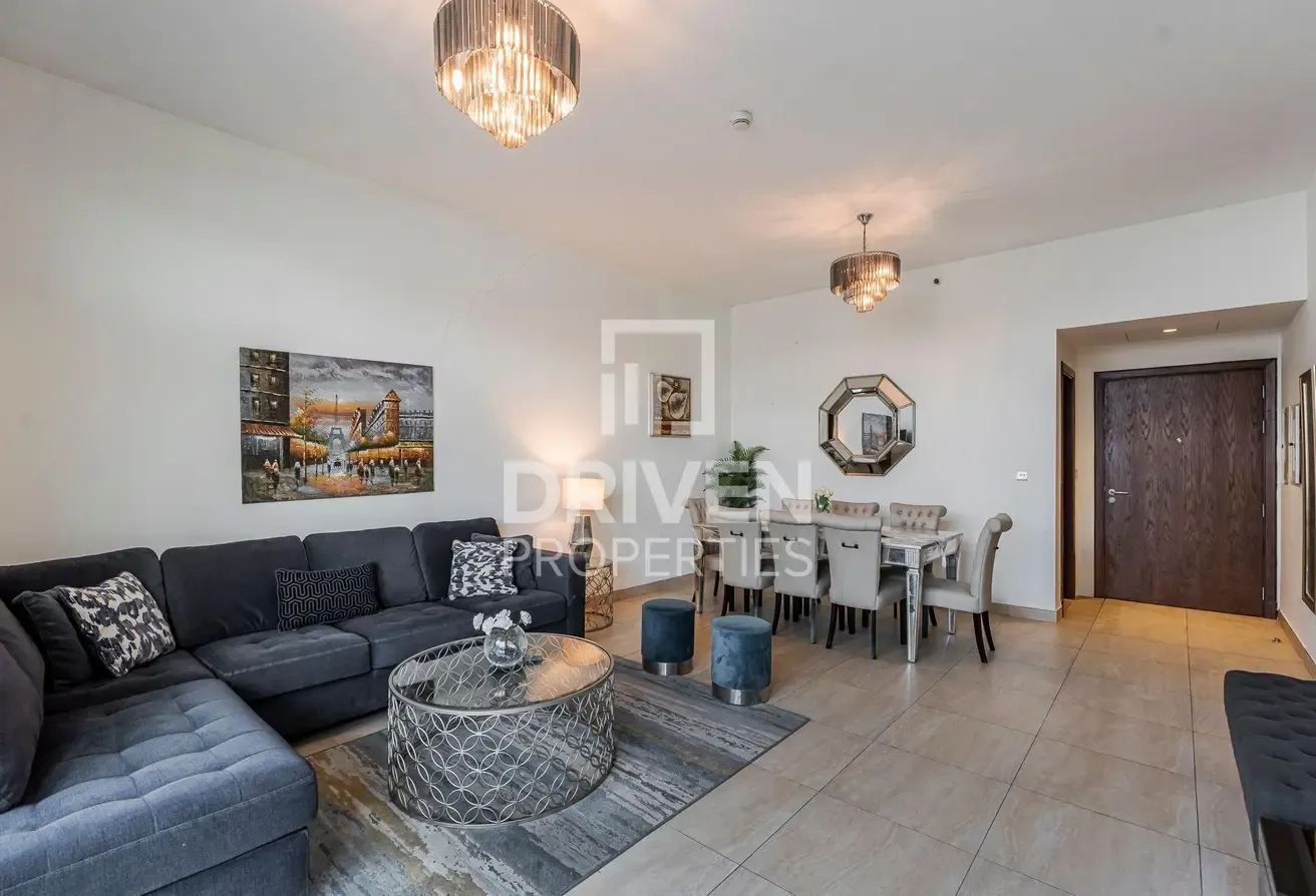 Exclusive | Ideal | Huge Terrace | Chiller Free
