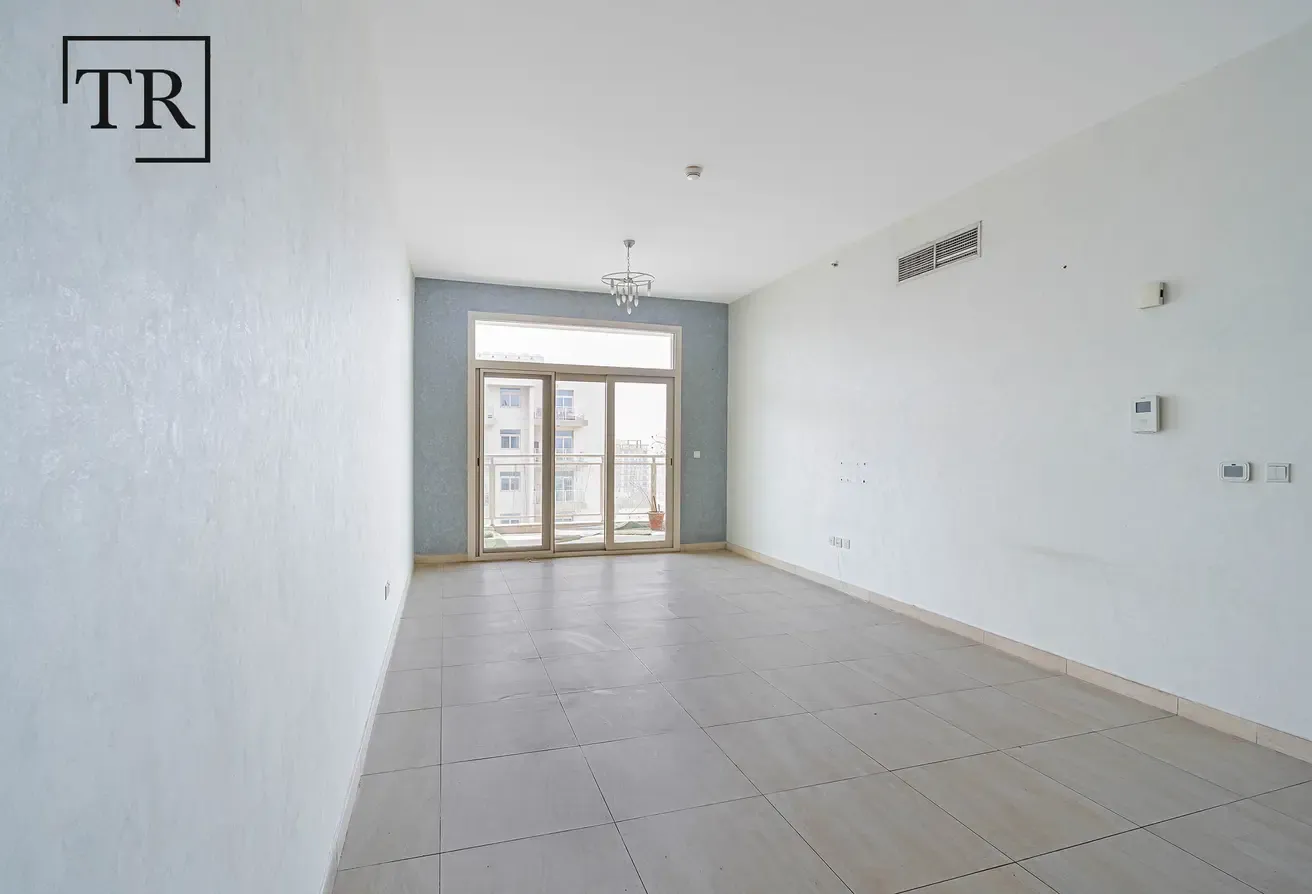 Spacious Layout | Elegant Finishes | Upto 4 Chqs