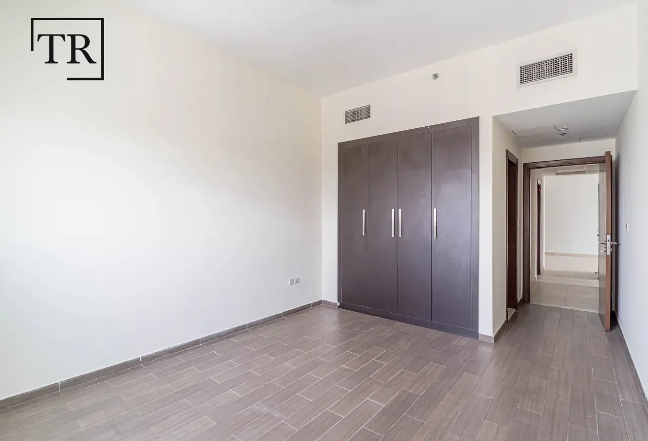 Spacious Layout | Elegant Finishes | Upto 4 Chqs