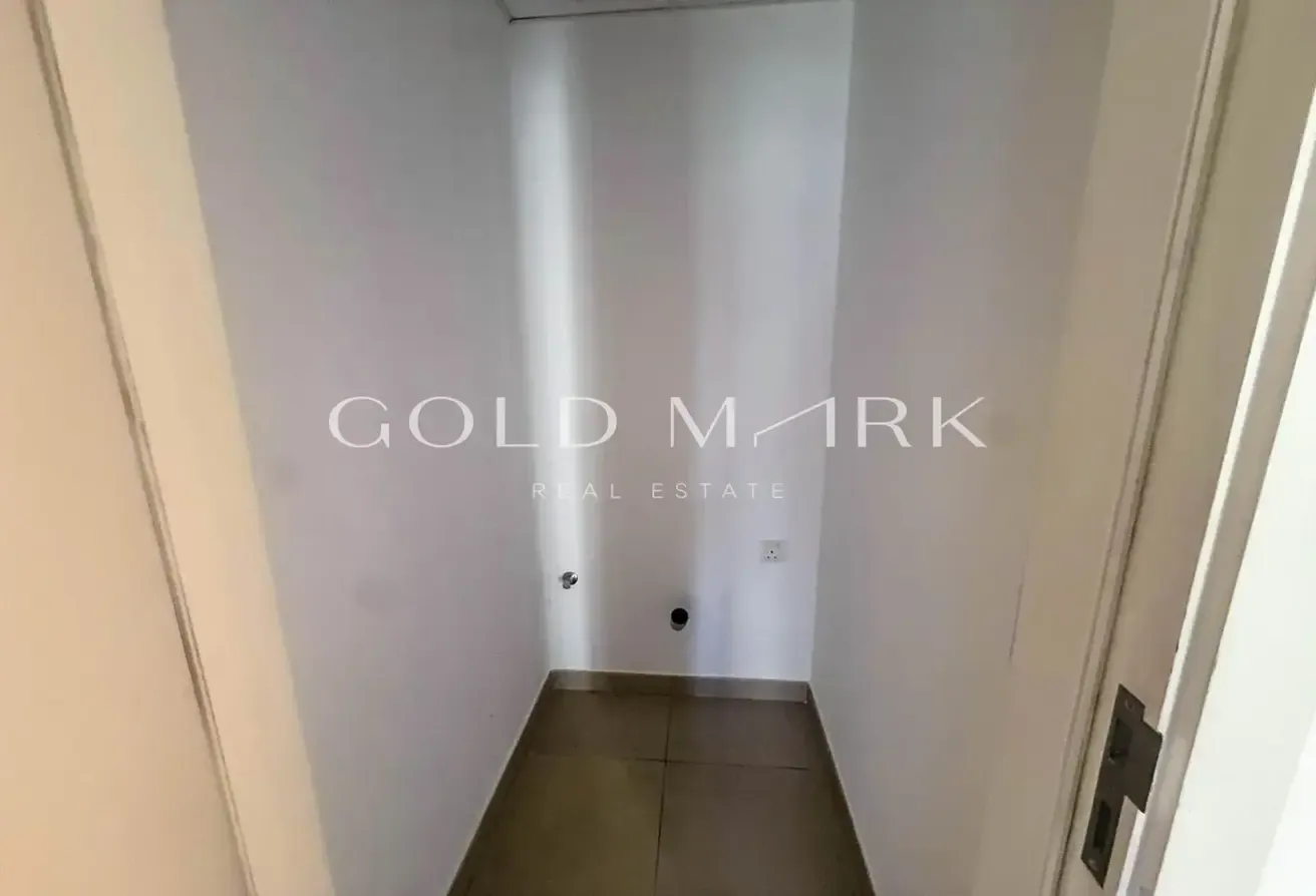 Burj View | Best Price | Negotiable | Huge Layout