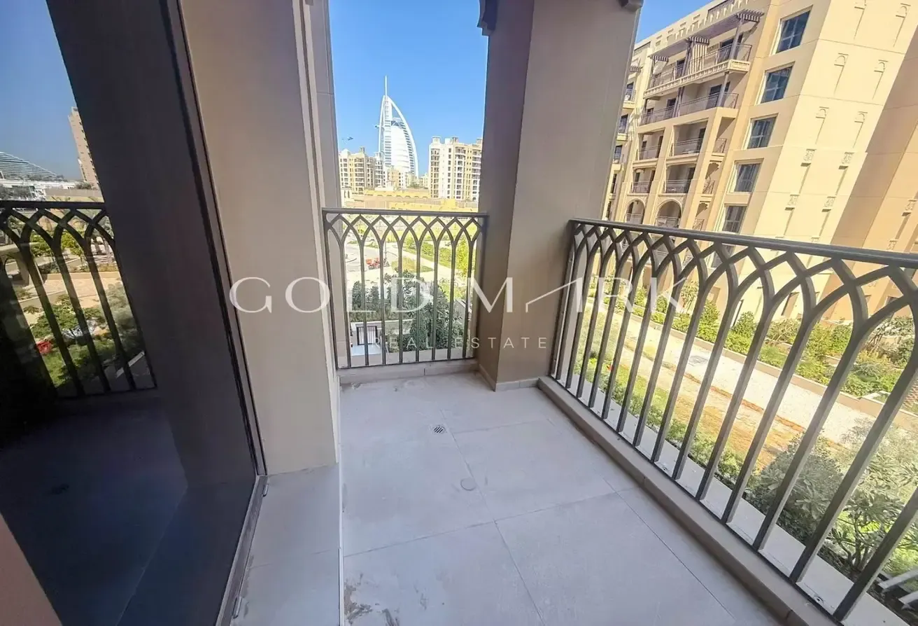 Burj View | Best Price | Negotiable | Huge Layout