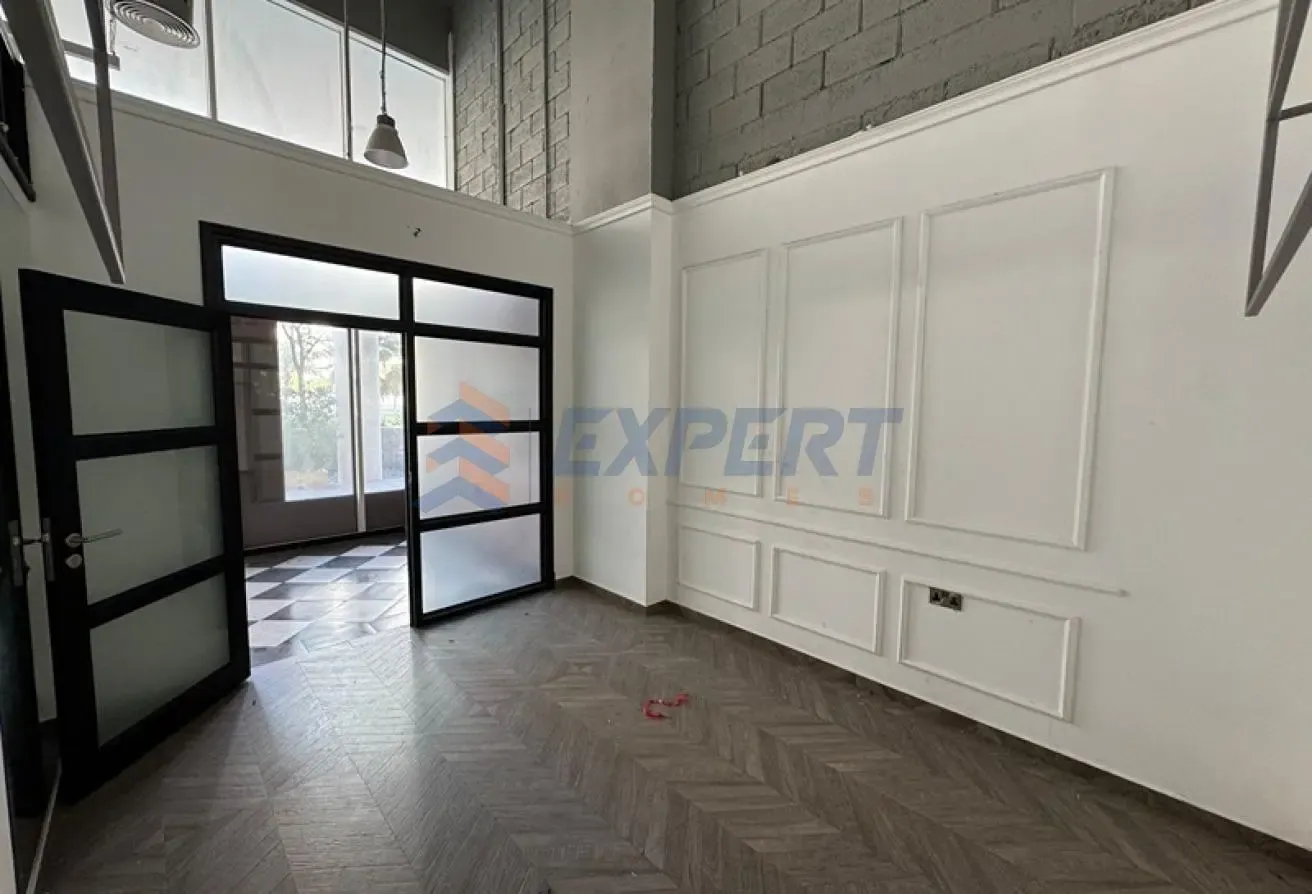 Prime Location | Fitted and Spacious Shop | Vacant