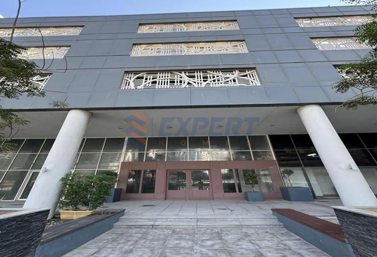 Prime Location | Fitted and Spacious Shop | Vacant