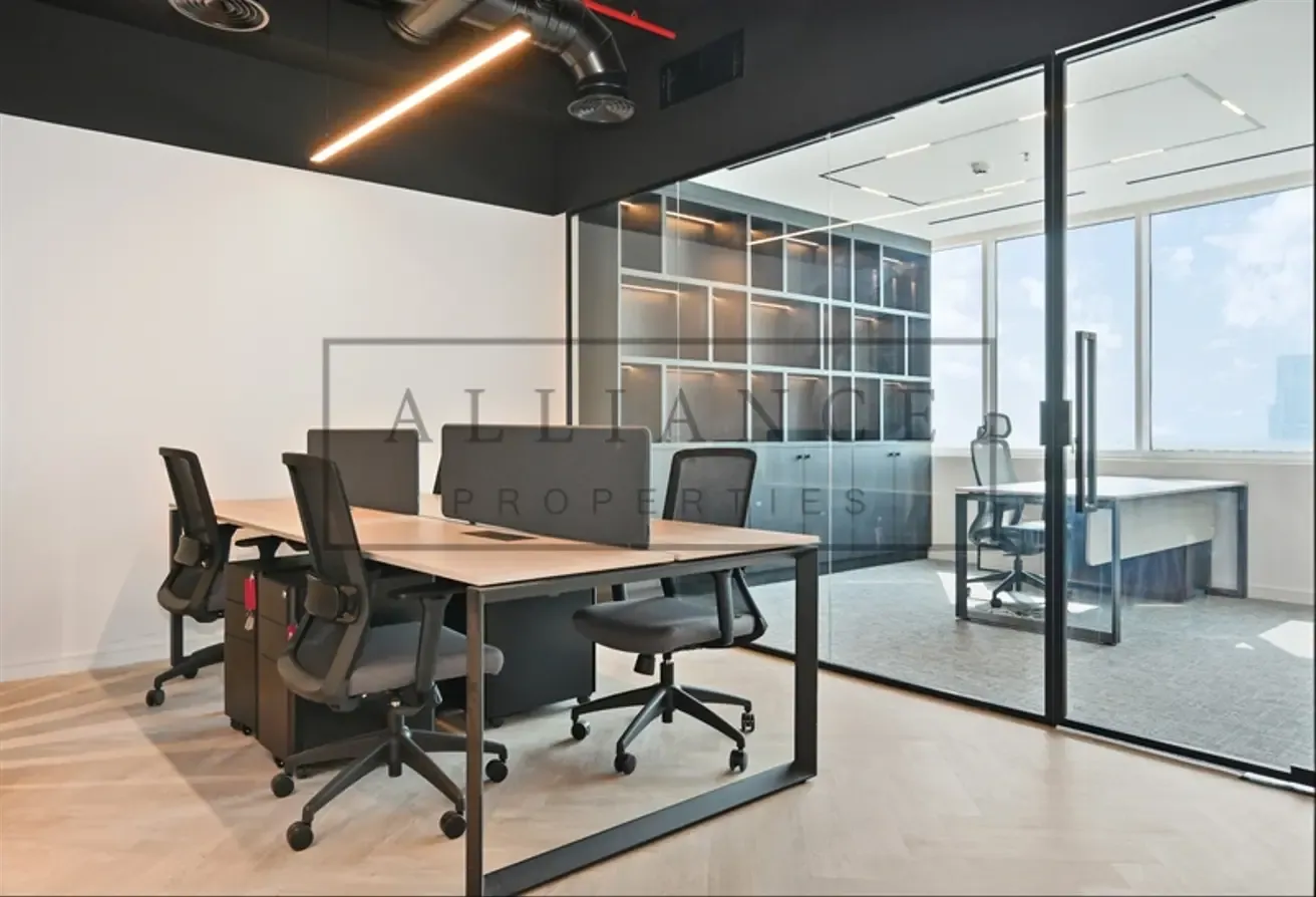 2 partitions | Pantry | Ready to Move | Furnished