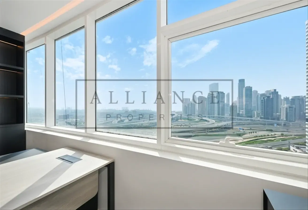 2 partitions | Pantry | Ready to Move | Furnished