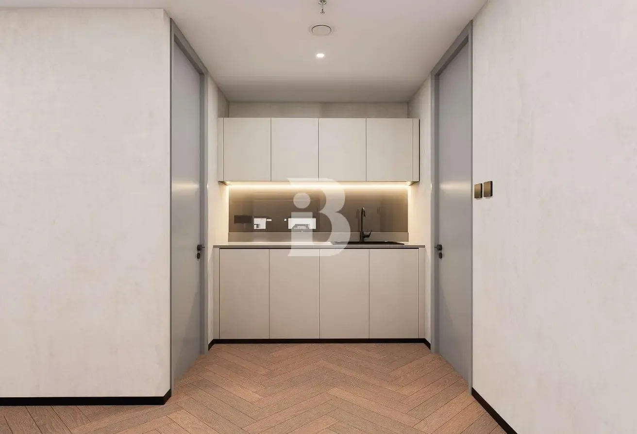 High Floor | Great Views | Vacant| Fully Fitted