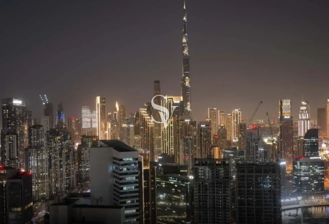 Iconic Retail | Luxury Commercial |High Visibility