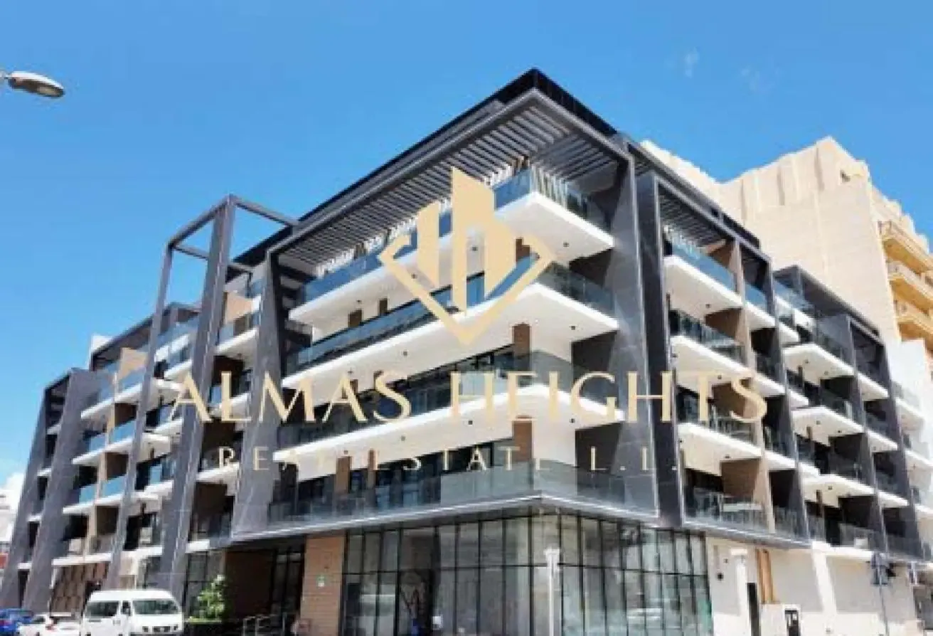 RETAIL SHOP | HIGH VISIBILITY | SHELL & CORE
