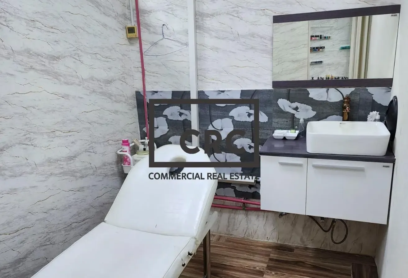 Rented Salon | For Sale  | IT Plaza |  DSO