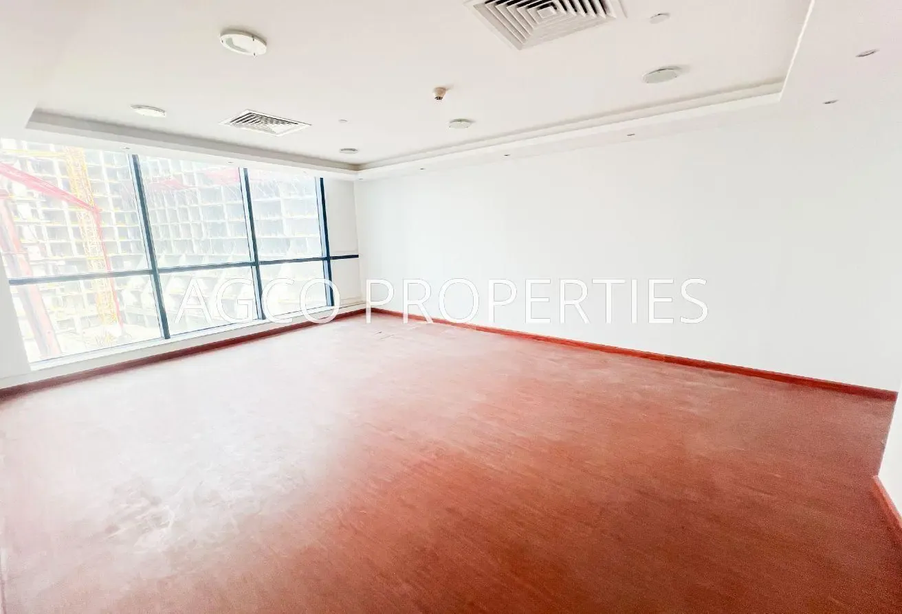 Fitted | 3 Fully Built Private Rooms | Vacant