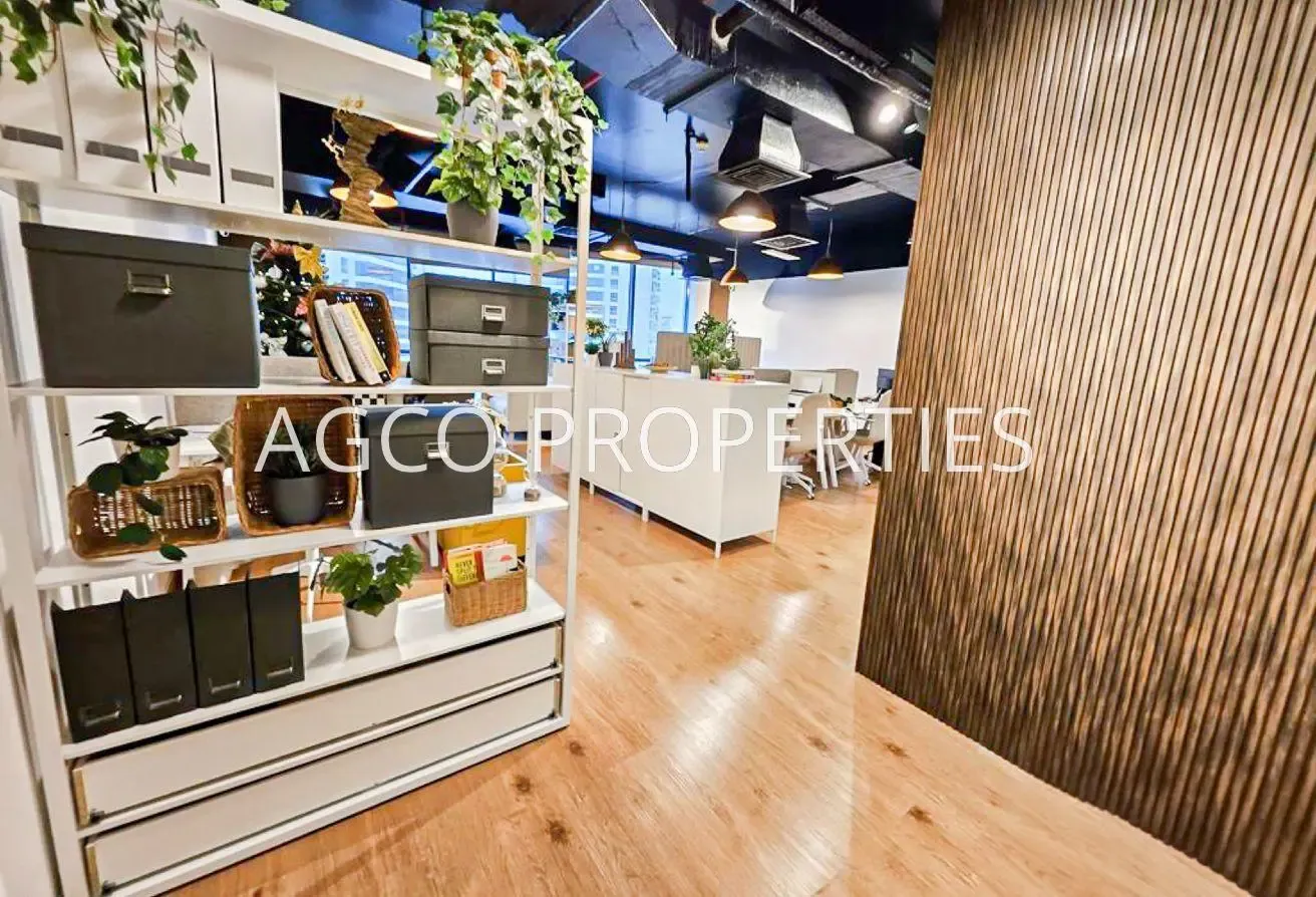 Fully Furnished | Modern & Spacious | Lake View