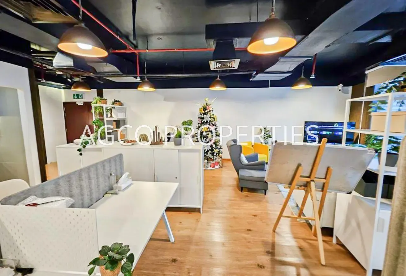 Fully Furnished | Modern & Spacious | Lake View