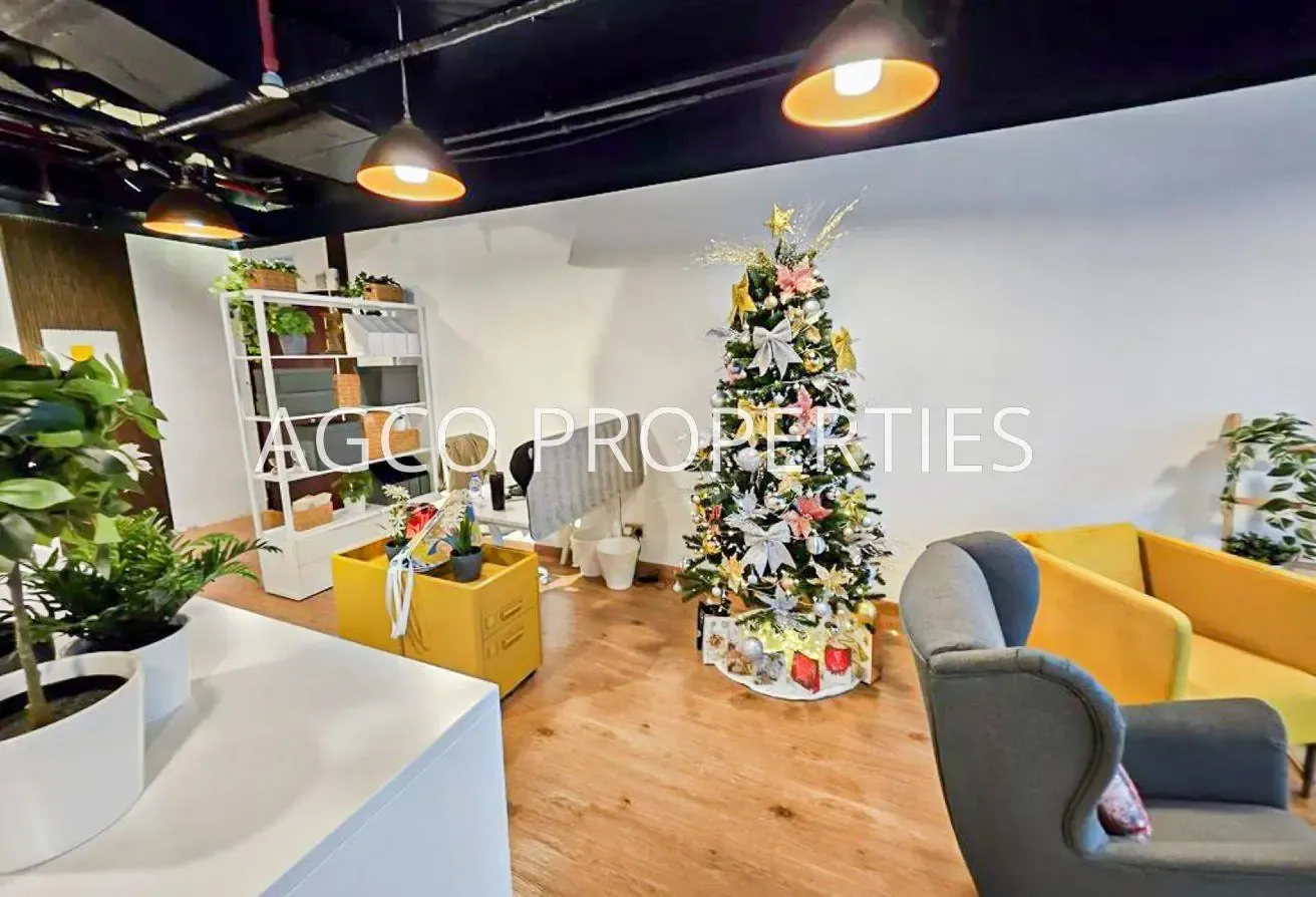 Fully Furnished | Modern & Spacious | Lake View