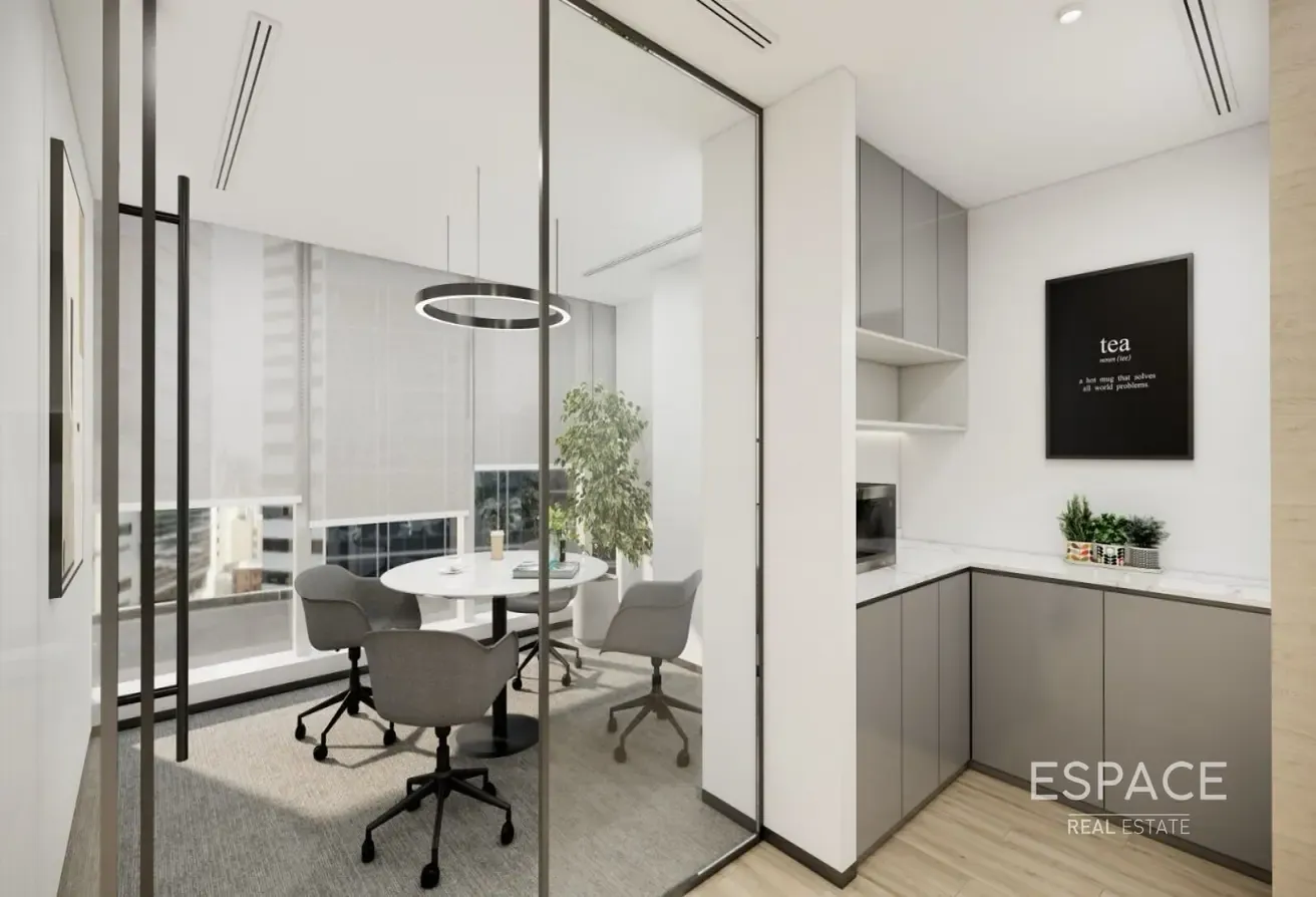 Luxury Office | High Floor | Close to Metro