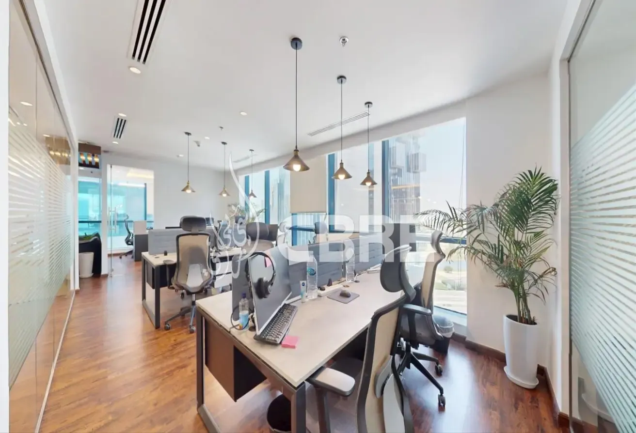 Bright Corner Unit | Community Expert | Furnished