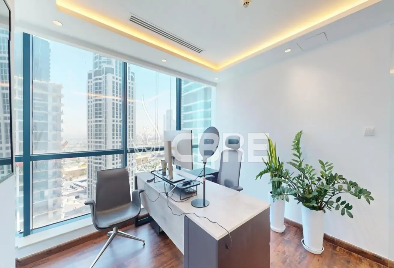 Bright Corner Unit | Community Expert | Furnished