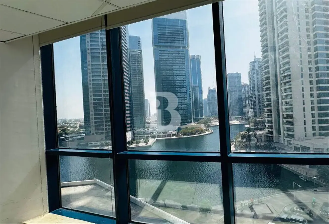 FULLY FITTED | VACANT OFFICE |  LAKE VIEW  | DMCC