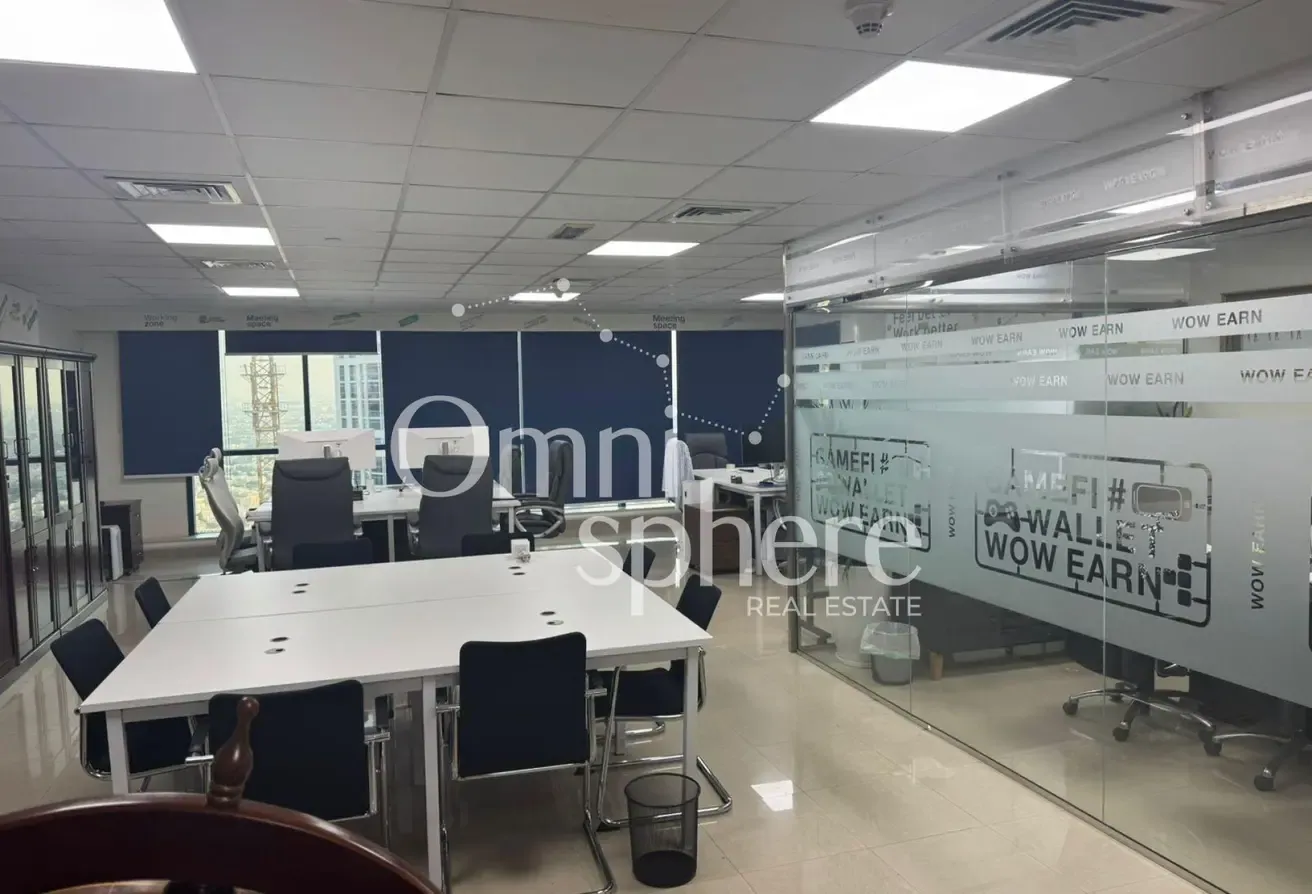 Vacant | Prime Location | High Floor| Near Metro
