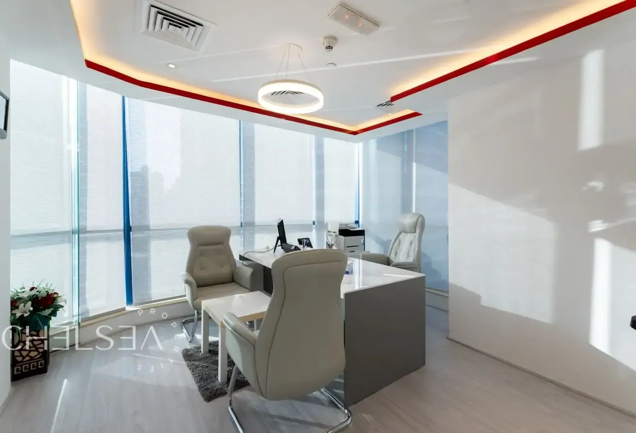 MOVE-IN READY | MULTIPLE OPTIONS | FITTED OFFICE