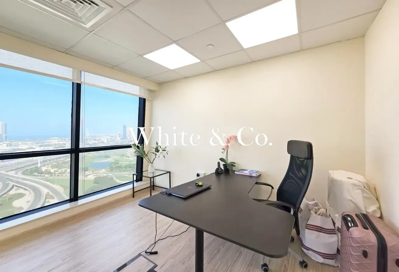 Marina View | Vacant Soon | Corner Unit